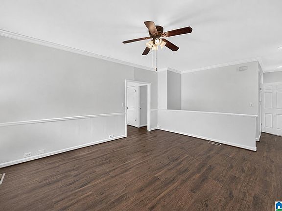 4th image of 1940 Waterford Pl Unit 1940