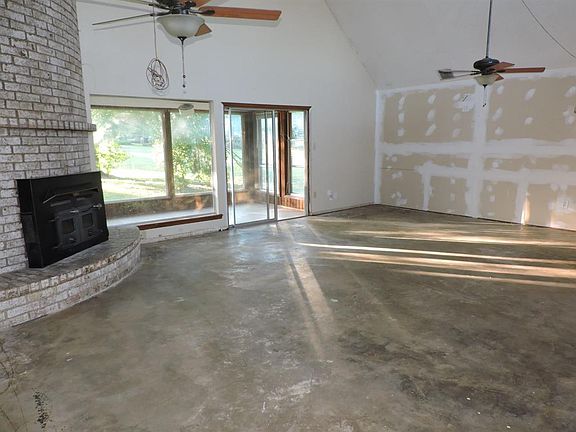 5th image of 234 Vail Mountain Dr