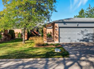 50 Fiddlers Green Rd #56, London, ON N6H 4T4