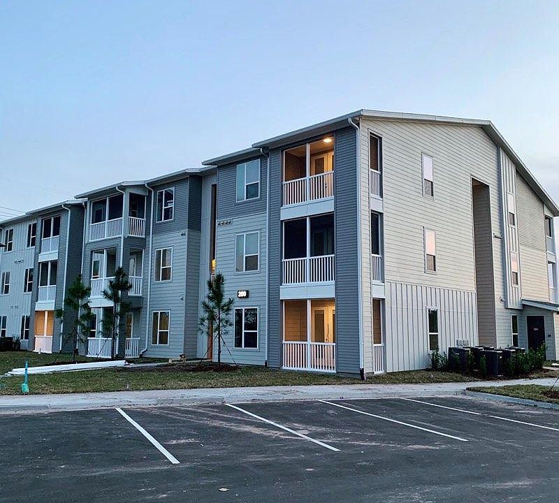 1st image of 125 Daydream Ave
