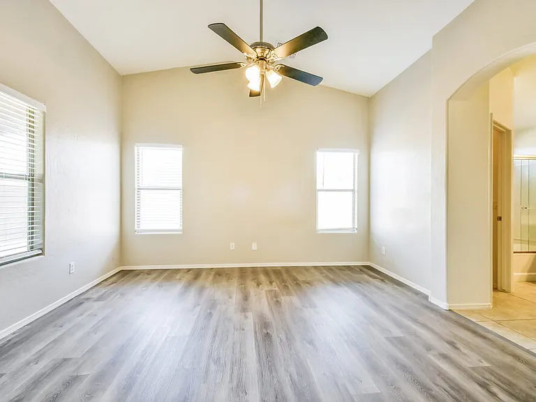 383 W Welsh Black Cir — Photo 6