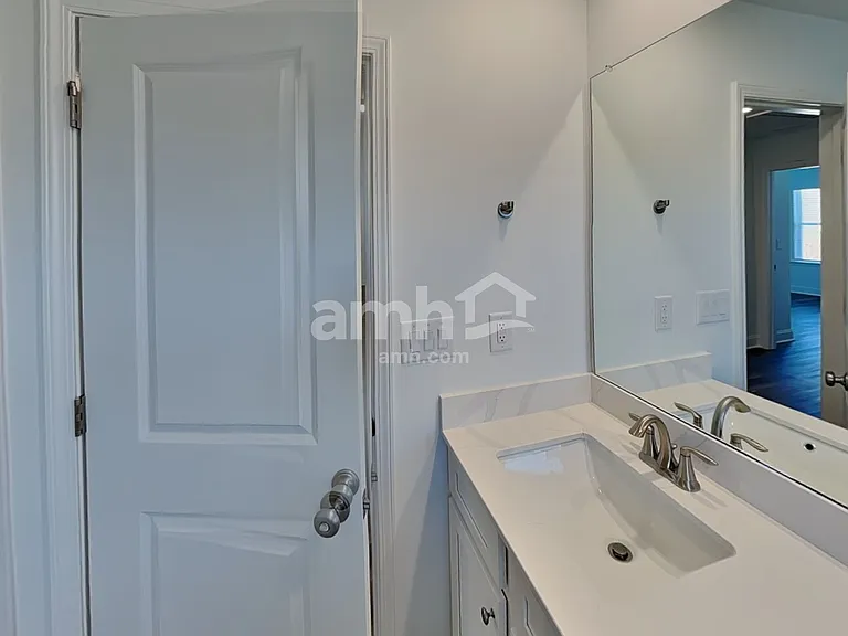 1409 Aquamarine Dr — Photo 14