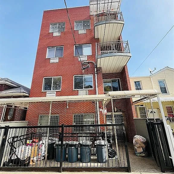10-11 162nd St #7A — Photo 16