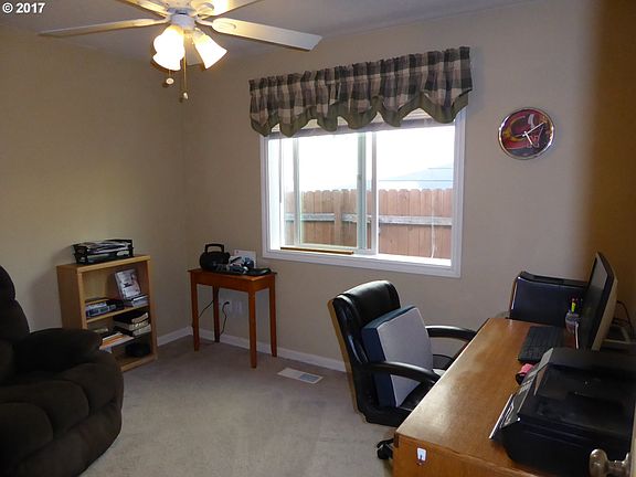3rd image of 8007 NE 91st Ave