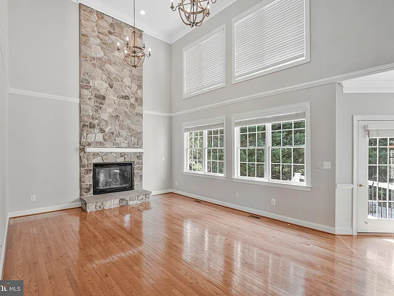 5834 Seven Pines Ct — Photo 16