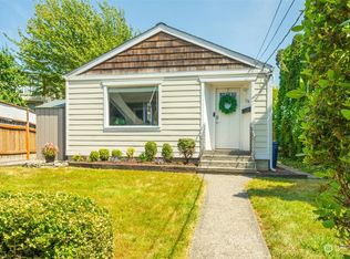 124 S 6th St, Mount Vernon, WA 98274