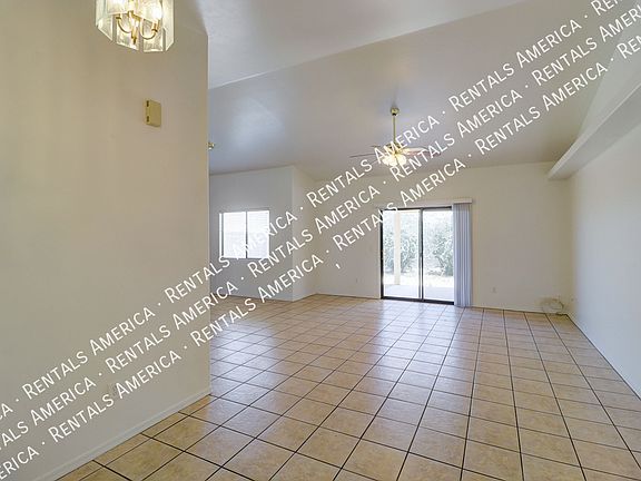 2nd image of 201 W Palm Ct