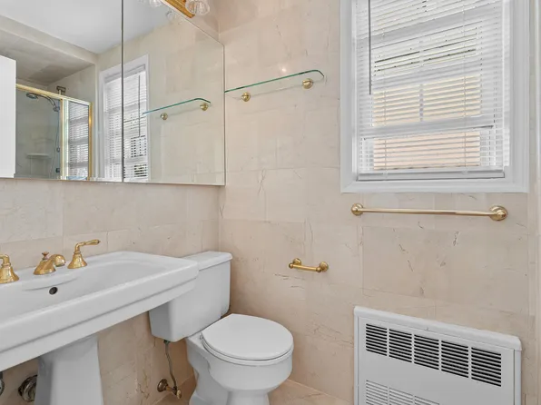 15 86th Street image 18 of 36