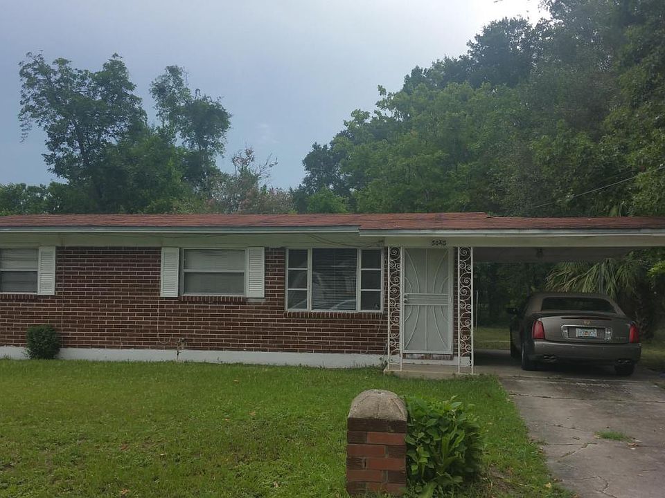 1st image of 5045 Dostie Dr S