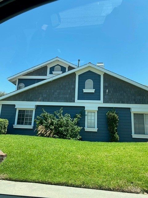 1st image of 1192 N Sunflower Ave