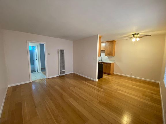 3rd image of 2628 6th St #7