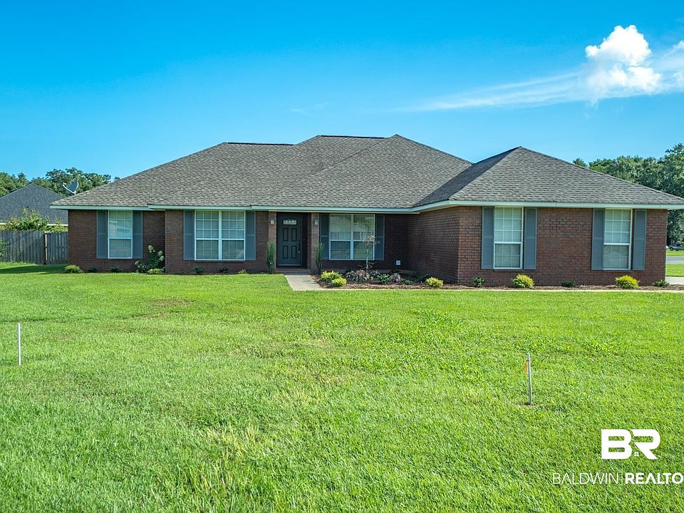 1st image of 109 Monteith Cir