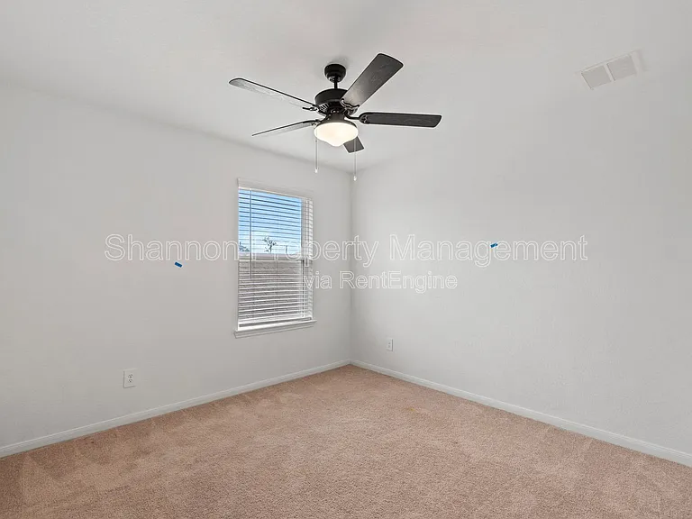 5730 Finely Run St — Photo 20