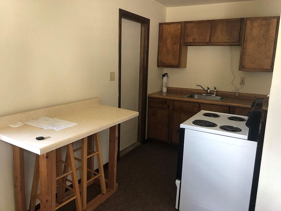 2nd image of 1502 Madison St APT 5