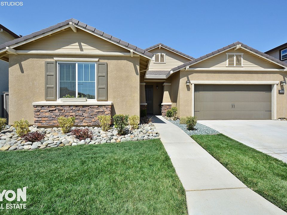 1st image of 11959 Country Garden Dr