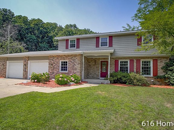 2nd image of 5081 Wabash Ct NE