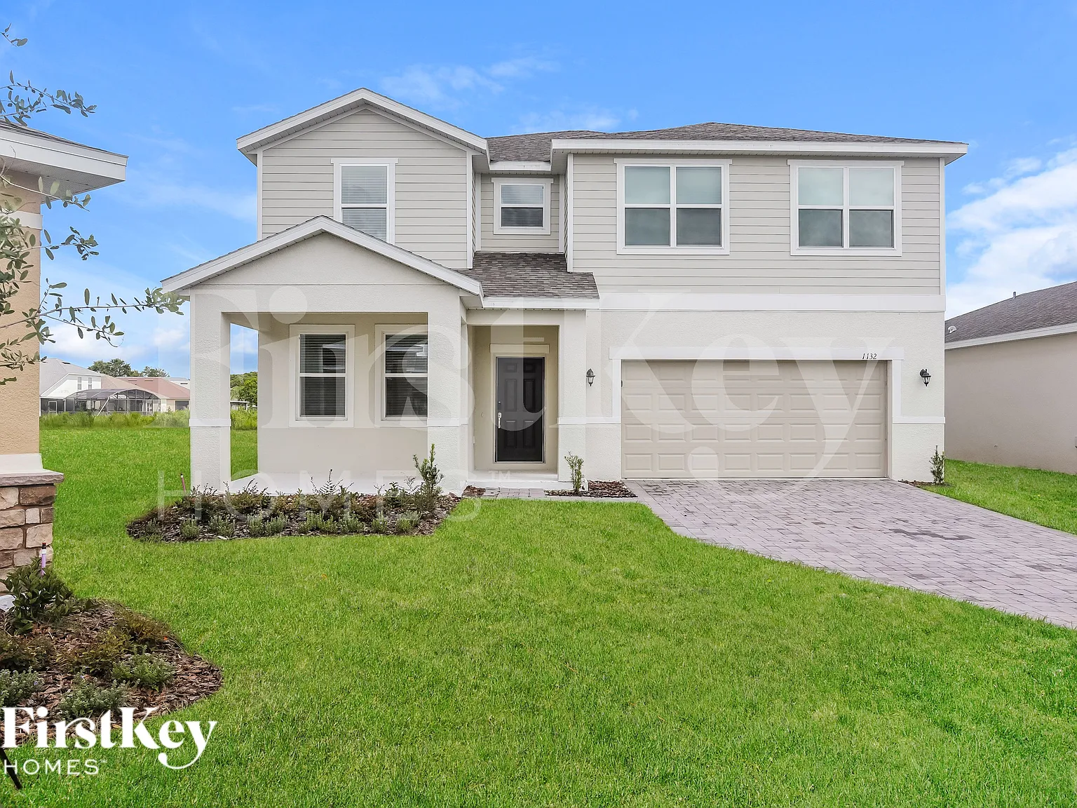 5 bed, 2.5 bath, 2856 sqft, $3,225 — Photo 1