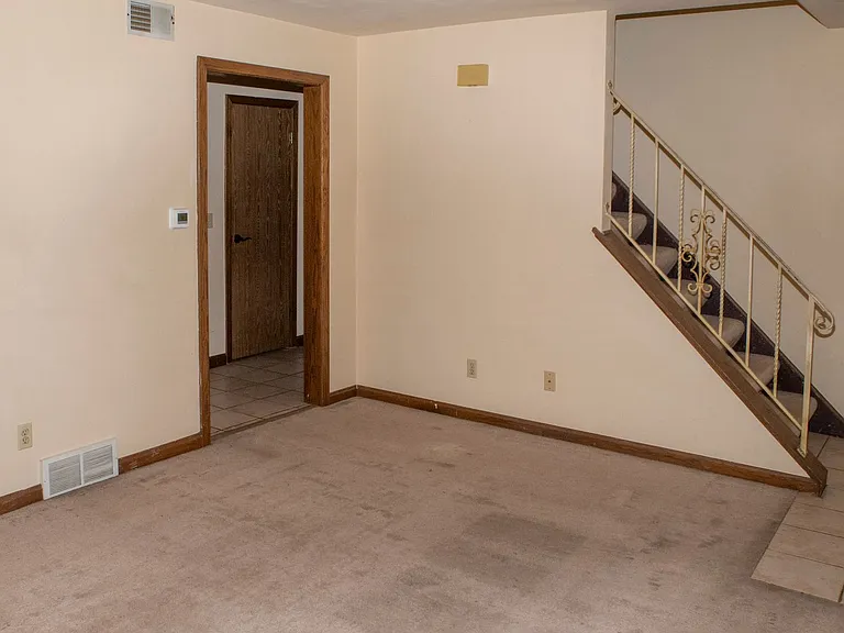 4023-29 Lancaster Rd — Photo 7