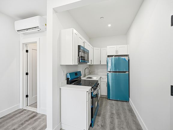 5th image of 2152 Muliner Ave #1A