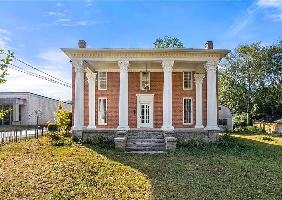 1st image of 3021 Stone Mountain St