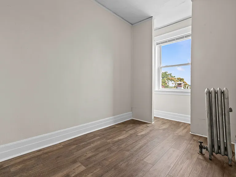 The Art Apartments — Photo 16