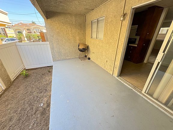 5th image of 1820 Speyer Ln APT 3