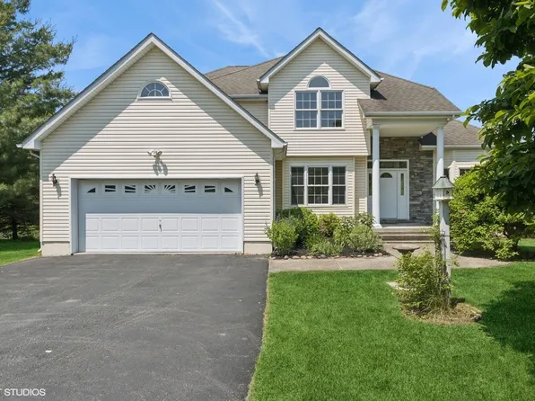 195 Old Castle Point Road, Wappingers Falls, NY 12590