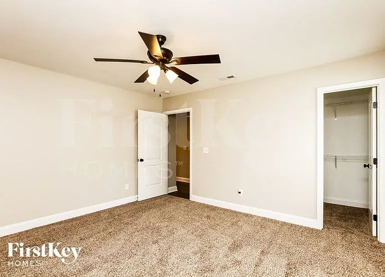 96 Peachtree Ave NW — Photo 9
