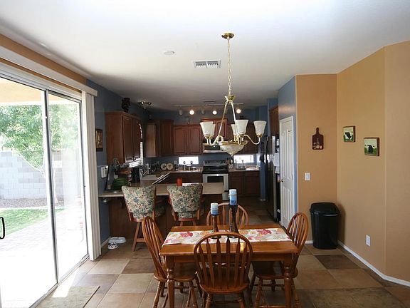 4th image of 45179 W Sage Brush Dr