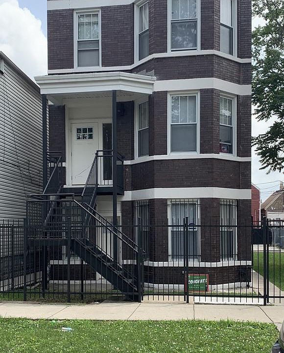 1st image of 5409 S Winchester Ave #2R