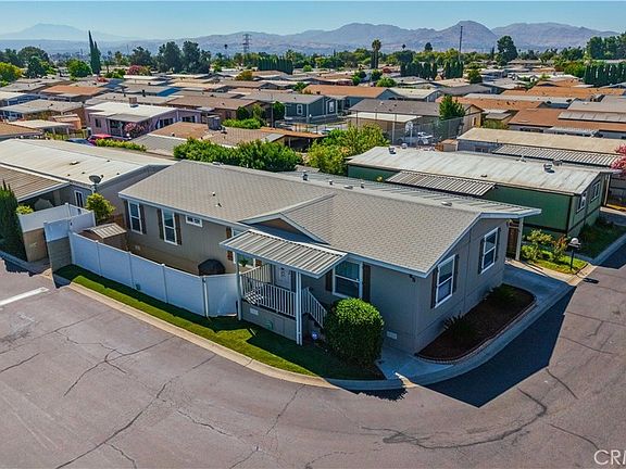 3rd image of 2151 W Rialto Ave Space 85