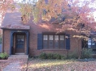 804 W Delaware Ave, Urbana, IL