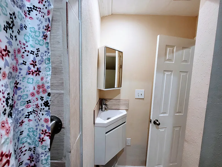 10045 Woodland Village Dr #B — Photo 9