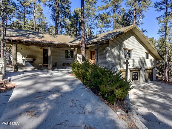 2nd image of 1047 N Madizell Dr
