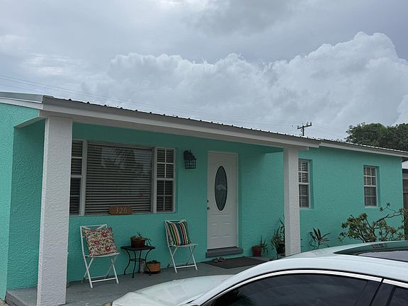 3rd image of 320 W 29th Street