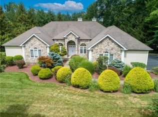 1 Wedge Way, Montebello, NY 10901