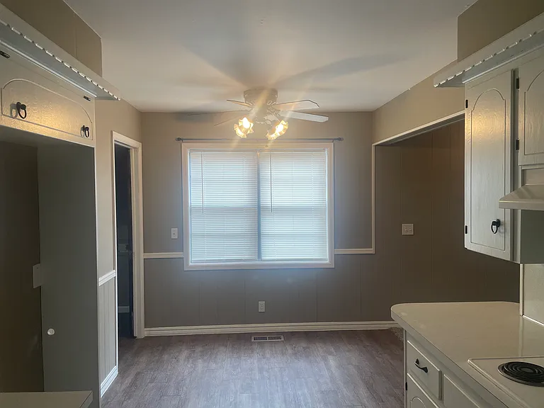 10832 E 26th Pl — Photo 20