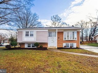 6001 Meriwether Ln, Springfield, VA 22150