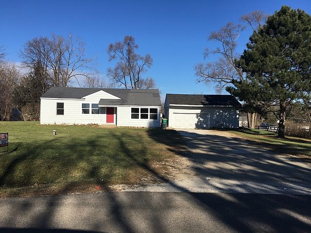 1st image of 21302 W Park Dr