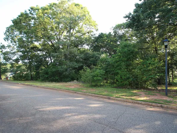 123 Creekwalk Dr, Anderson, SC 29626