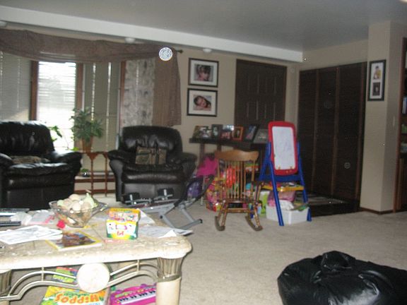 Family Room 20X25