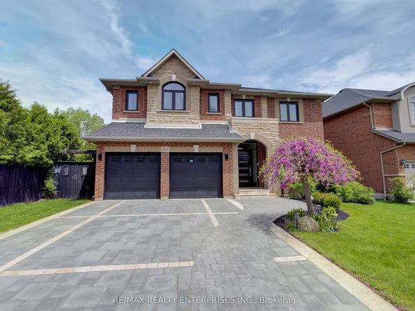 193 Teddington Pl, Burlington, ON L7L 6X6