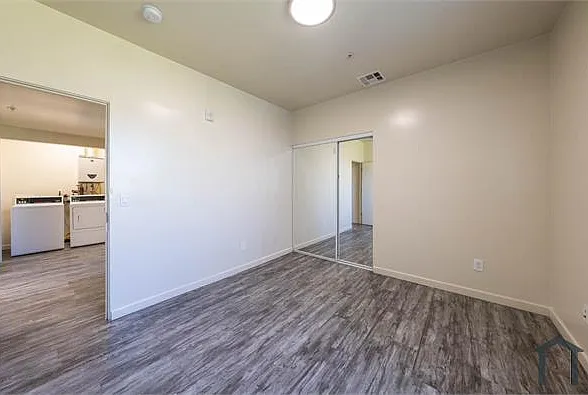 130 S Soto St — Photo 27