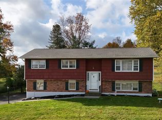 16 Mari Road, Chester, NY 10918