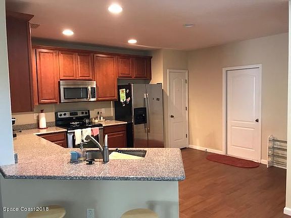 2nd image of 129 Montecito Dr #129