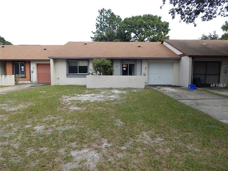 1st image of 165 Sand Pine Cir