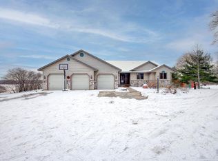 S4168 Crawford Street, Baraboo, WI 53913
