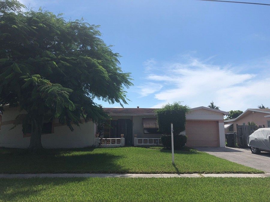 1st image of 3985 NW 32nd Ter