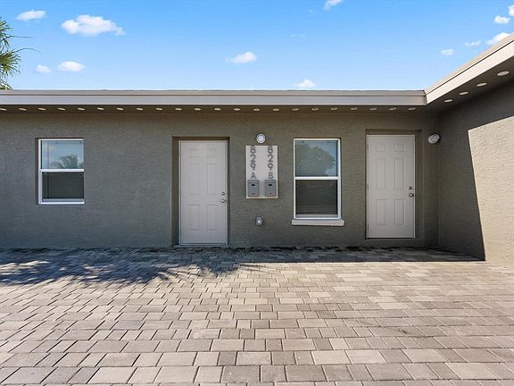 5th image of 829 Bayberry Drive