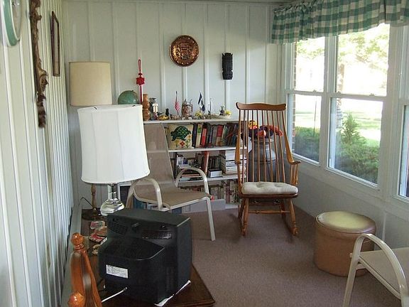 4th image of 974D Argyll Cir